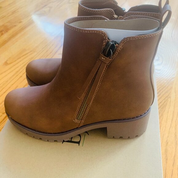 Bjorndal Judy Brown Ankle Boots - Size 9-NIB - Picture 1 of 4